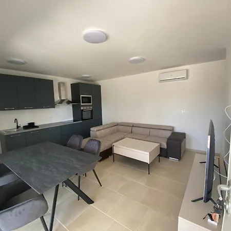 Appartement Saini *